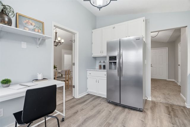 3801 Lexington Drive NE D, Cedar Rapids, IA 52404