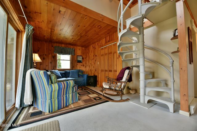 103 Wendell Avenue, Broadalbin, NY 12025