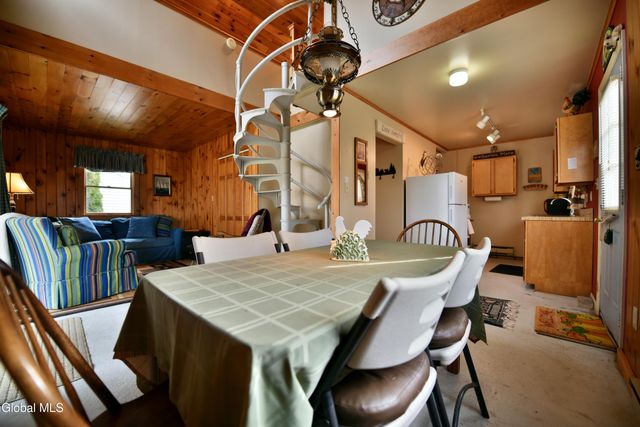 103 Wendell Avenue, Broadalbin, NY 12025