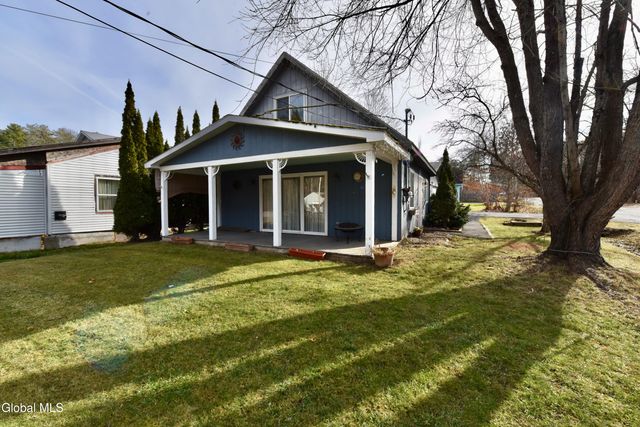 103 Wendell Avenue, Broadalbin, NY 12025