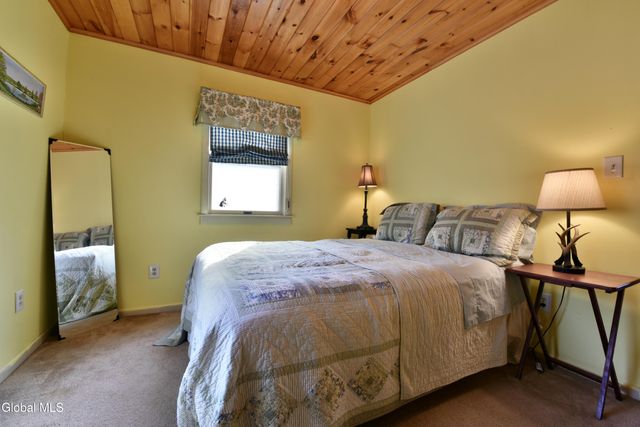 103 Wendell Avenue, Broadalbin, NY 12025