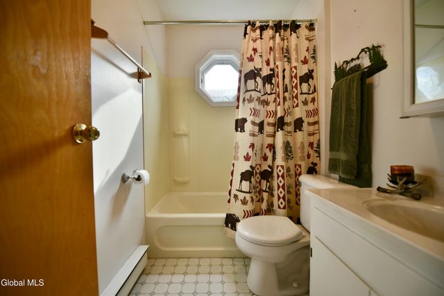 103 Wendell Avenue, Broadalbin, NY 12025