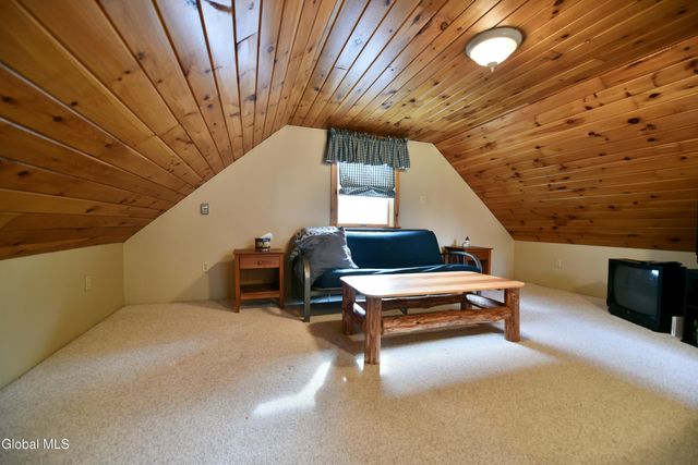 103 Wendell Avenue, Broadalbin, NY 12025