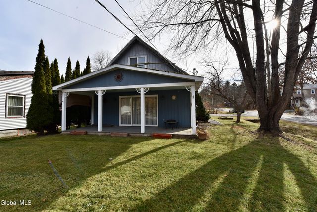 103 Wendell Avenue, Broadalbin, NY 12025