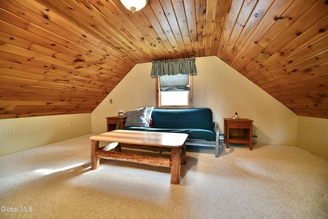 103 Wendell Avenue, Broadalbin, NY 12025