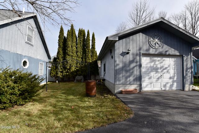 103 Wendell Avenue, Broadalbin, NY 12025