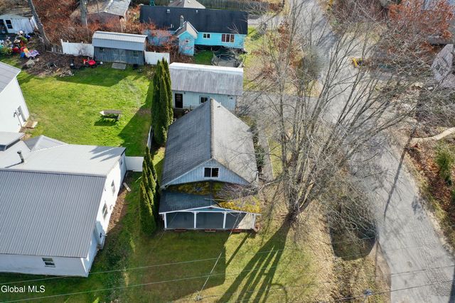 103 Wendell Avenue, Broadalbin, NY 12025