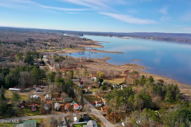 103 Wendell Avenue, Broadalbin, NY 12025