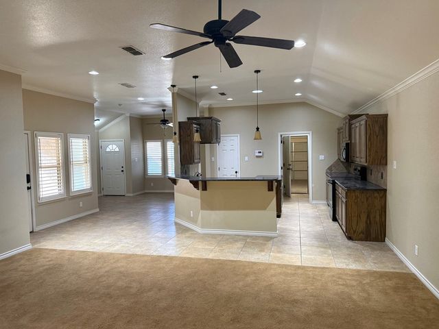 28 Vista Crest Court, Odessa, TX 79762