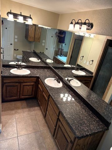 28 Vista Crest Court, Odessa, TX 79762