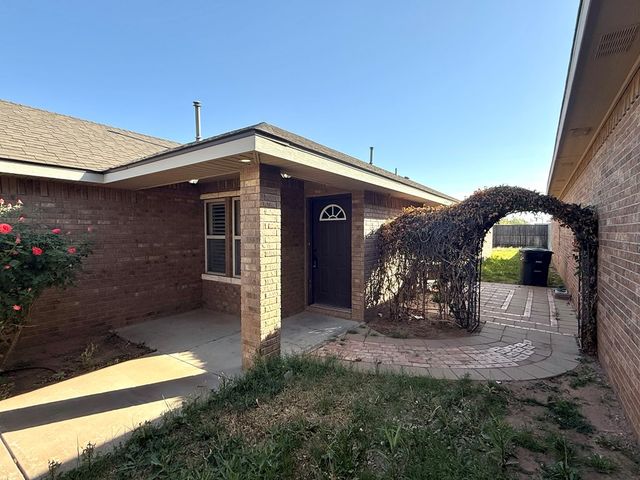 28 Vista Crest Court, Odessa, TX 79762