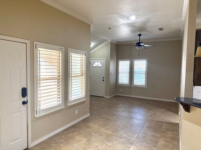 28 Vista Crest Court, Odessa, TX 79762