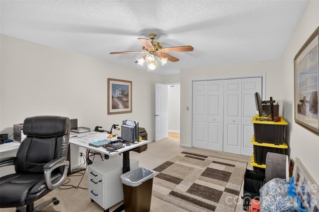227 Sean Way, Hendersonville, NC 28792