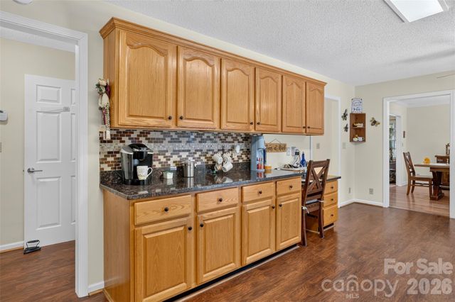 227 Sean Way, Hendersonville, NC 28792