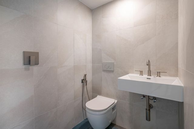 51 Depot Road, Hampton Falls, NH 03844