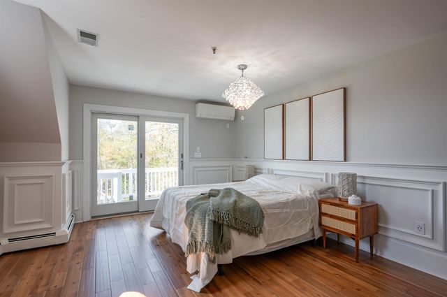 51 Depot Road, Hampton Falls, NH 03844