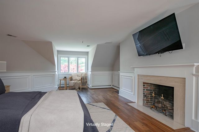 51 Depot Road, Hampton Falls, NH 03844