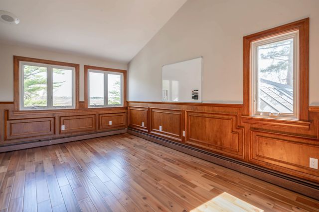 51 Depot Road, Hampton Falls, NH 03844