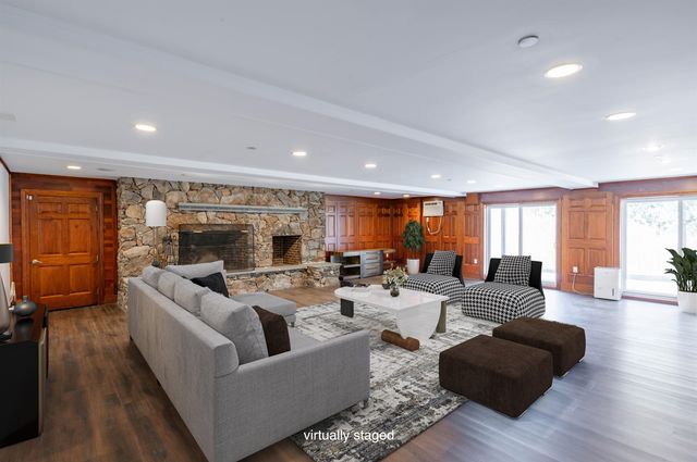 51 Depot Road, Hampton Falls, NH 03844