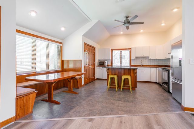 51 Depot Road, Hampton Falls, NH 03844