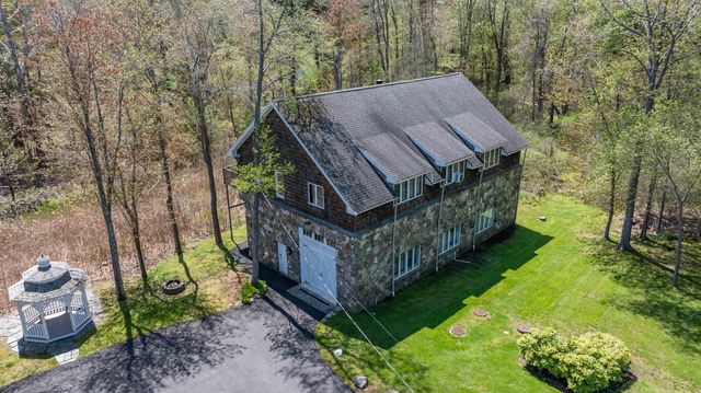 51 Depot Road, Hampton Falls, NH 03844