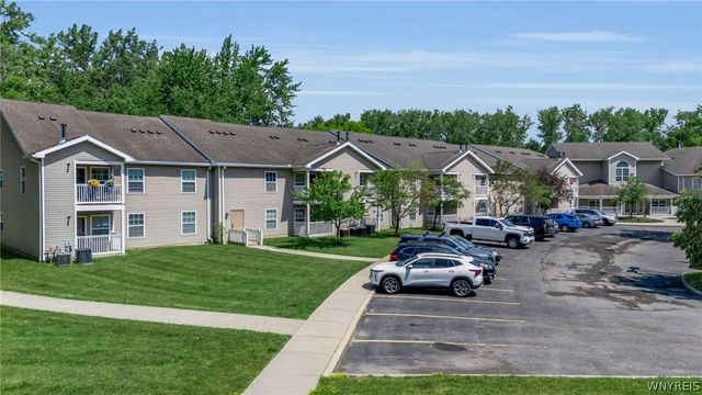 2250 N French Road, Amherst, NY 14068