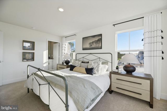 106 POMO LN, Winchester, VA 22602