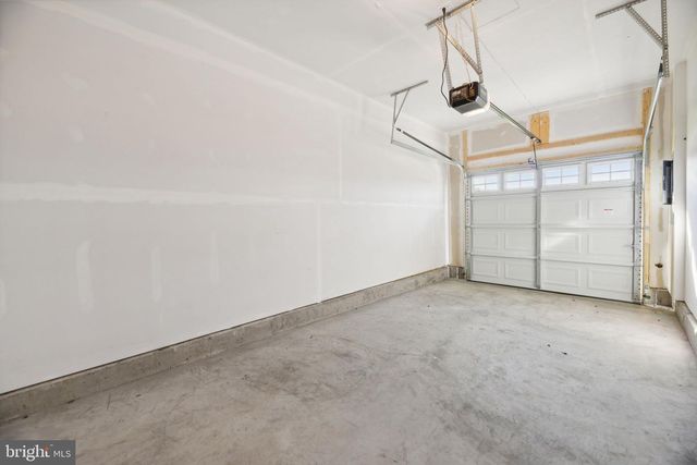 106 POMO LN, Winchester, VA 22602