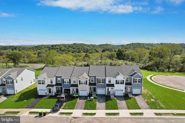 106 POMO LN, Winchester, VA 22602