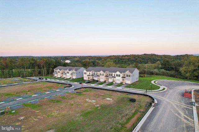 106 POMO LN, Winchester, VA 22602