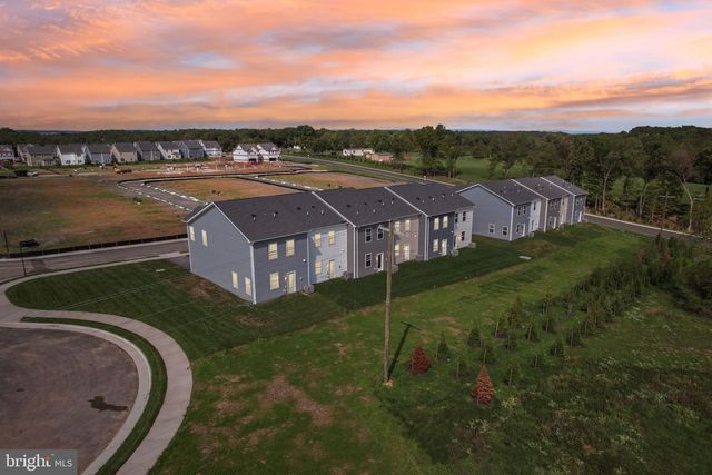 106 POMO LN, Winchester, VA 22602