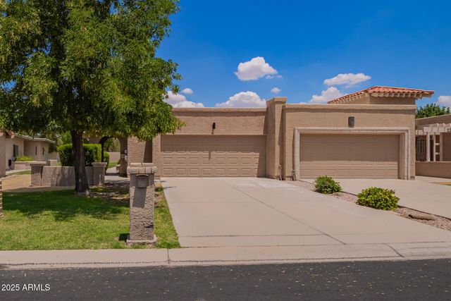 10318 E MICHIGAN Avenue, Sun Lakes, AZ 85248