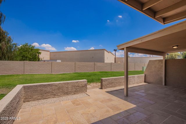 10318 E MICHIGAN Avenue, Sun Lakes, AZ 85248