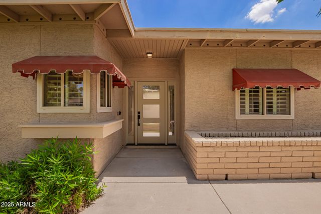 10318 E MICHIGAN Avenue, Sun Lakes, AZ 85248