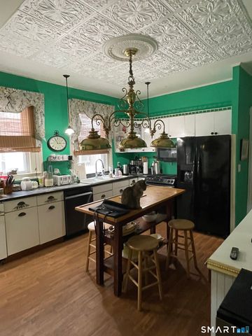 106 Sherland Avenue, New Haven, CT 06513