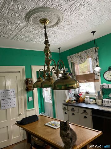 106 Sherland Avenue, New Haven, CT 06513