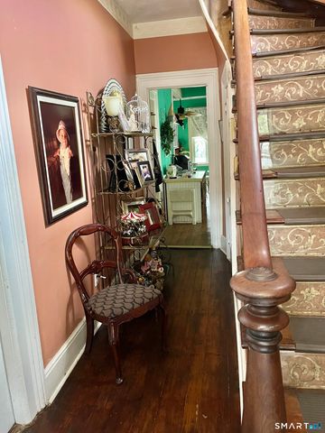 106 Sherland Avenue, New Haven, CT 06513