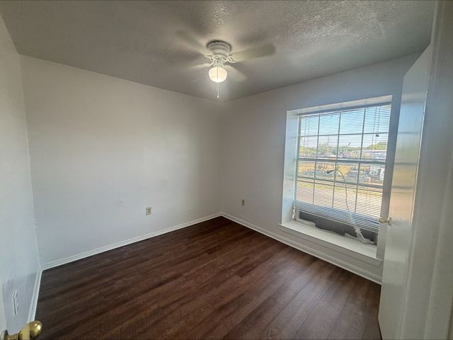 612 Luxton Street 202, Fort Worth, TX 76104