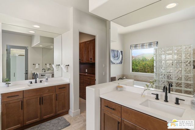 2220 N Hermosa Drive, Palm Springs, CA 92262