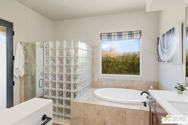 2220 N Hermosa Drive, Palm Springs, CA 92262