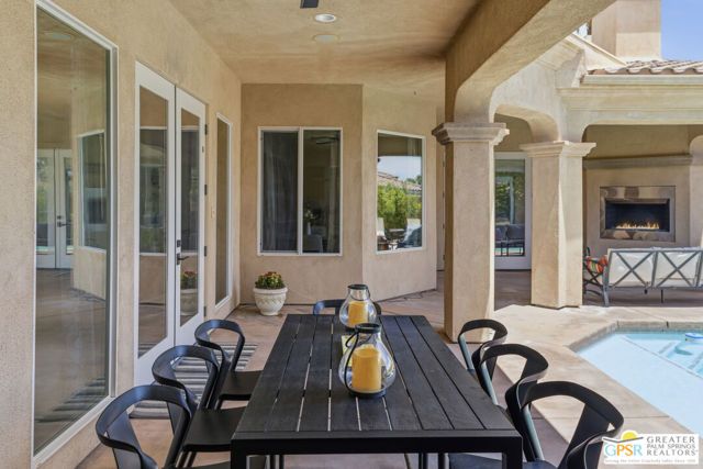 2220 N Hermosa Drive, Palm Springs, CA 92262