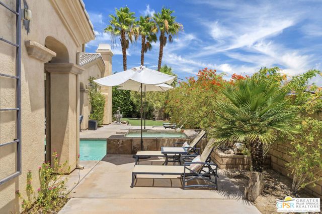 2220 N Hermosa Drive, Palm Springs, CA 92262