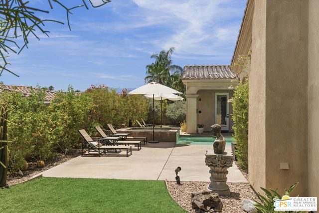 2220 N Hermosa Drive, Palm Springs, CA 92262