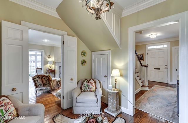 1504 Pinehurst Place, Jackson, MS 39202