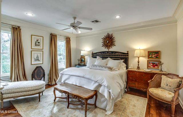 1504 Pinehurst Place, Jackson, MS 39202