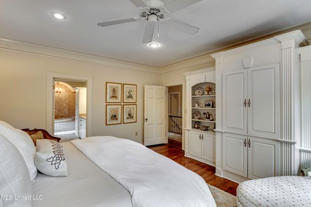 1504 Pinehurst Place, Jackson, MS 39202