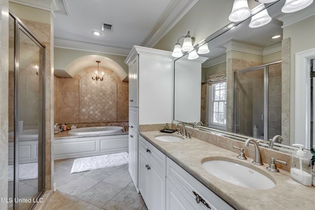 1504 Pinehurst Place, Jackson, MS 39202