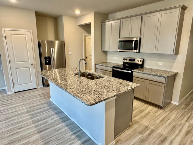12810 Siena Village LN, Buda, TX 78747