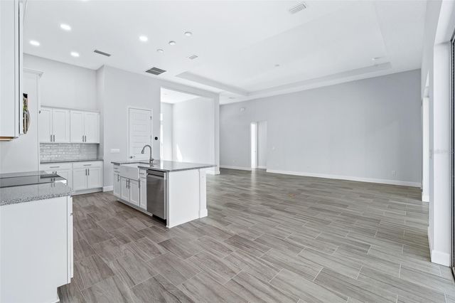 19 LONG PLACE, Palm Coast, FL 32137