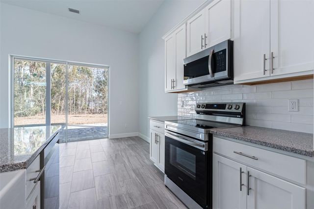 19 LONG PLACE, Palm Coast, FL 32137